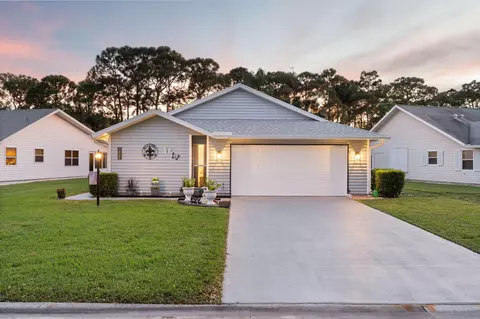 3822 SE Canvas Back Pl, Stuart, FL 34997
