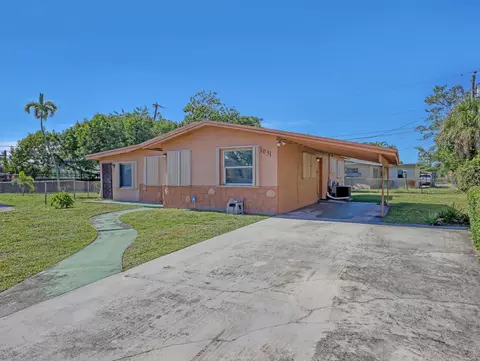 1031 NW 23rd Way, Fort Lauderdale, FL 33311