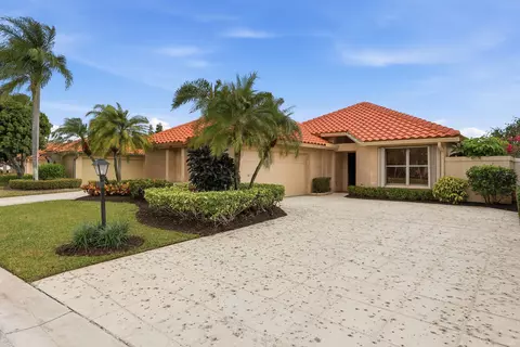 2735 SW Mariposa Cir, Palm City, FL 34990