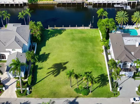 495 E Alexander Palm Rd, Boca Raton, FL 33432