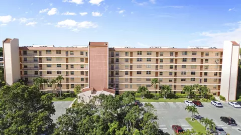 14671 Bonaire Blvd #404, Delray Beach, FL 33446