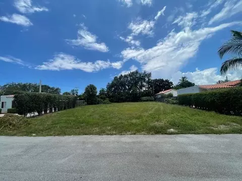 218 NW 8th, Boca Raton, FL 33432