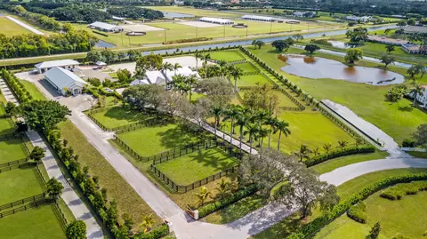 15316 Estancia Ln, Wellington, FL 33414