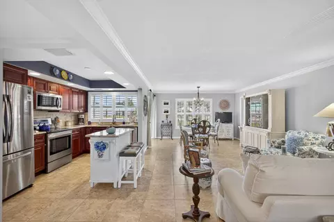 5580 Tamberlane #138, Palm Beach Gardens, FL 33418