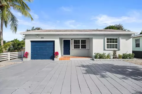 424 N B St, Lake Worth Beach, FL 33460