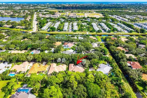 2560 Whispering Oaks Ln, Delray Beach, FL 33445