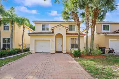 3958 Lake Tahoe Cir, West Palm Beach, FL 33409