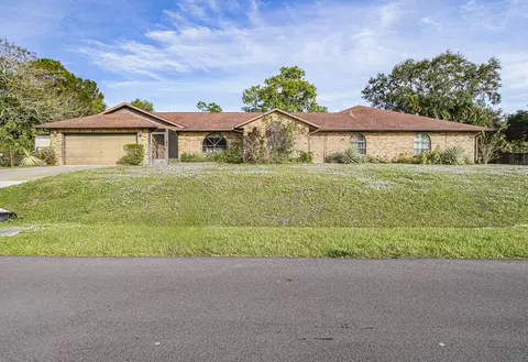 1119 George St, Sebastian, FL 32958