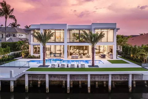 169 W Coconut Palm Rd, Boca Raton, FL 33432