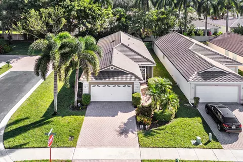 9526 Cherry Blossom Ct, Boynton Beach, FL 33437