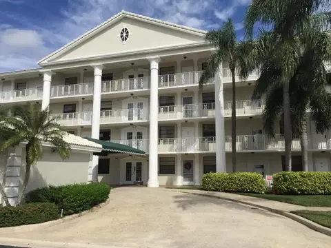 6049 Balboa Cir #202, Boca Raton, FL 33433