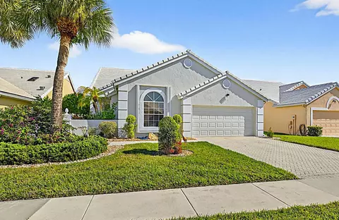 8337 Horseshoe Bay Rd, Boynton Beach, FL 33472