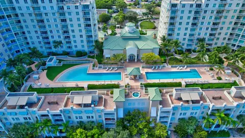 350 N Federal Hwy #1109, Boynton Beach, FL 33435