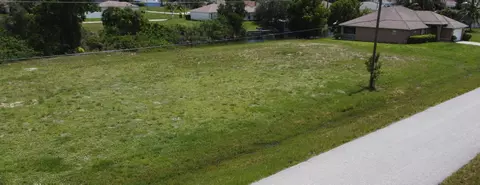 2218 NW 4th St, Cape Coral, FL 33993