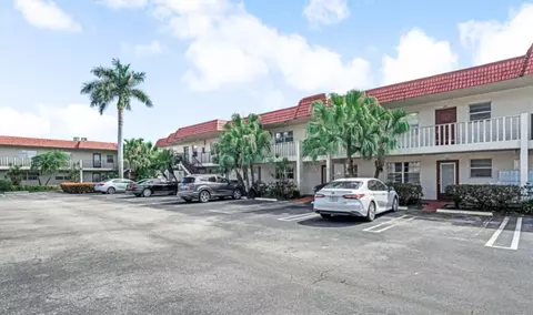 33 Abbey Ln #103, Delray Beach, FL 33446