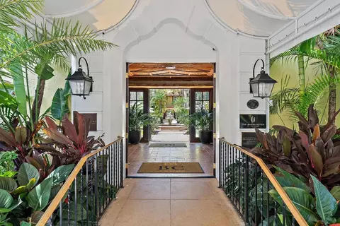 301 Australian Ave #301, Palm Beach, FL 33480