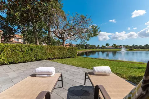 6748 Old Farm, Boynton Beach, FL 33437