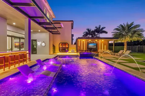 9083 Benedetta Pl, Boca Raton, FL 33496