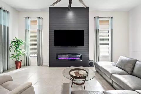 9076 Leon E, Parkland, FL 33076