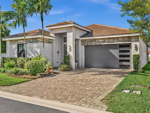 7291 Estero Dr, Lake Worth, FL 33463