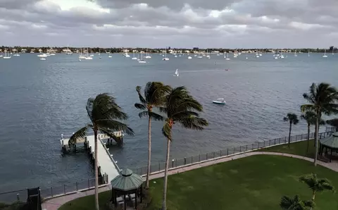 5200 N Flagler Dr SE #2006, West Palm Beach, FL 33407