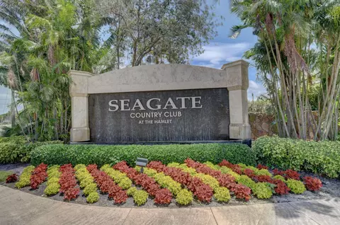 900 Greensward Ln #101-G, Delray Beach, FL 33445