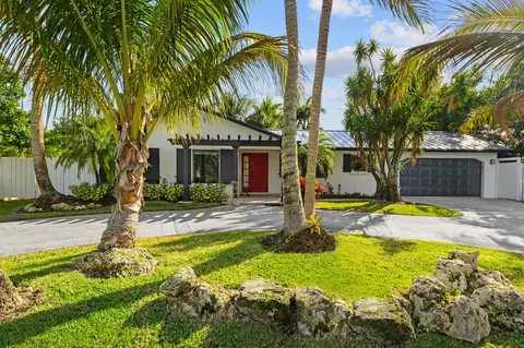 14 NW 24th St, Delray Beach, FL 33444