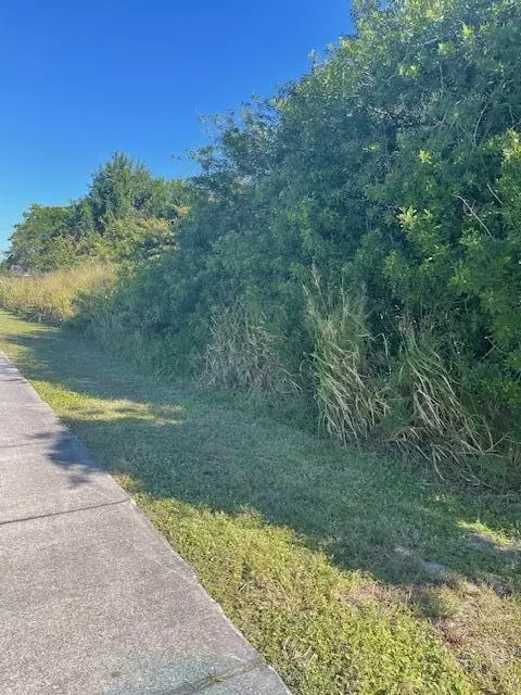 Nnn N 25th, Fort Pierce, FL 34946