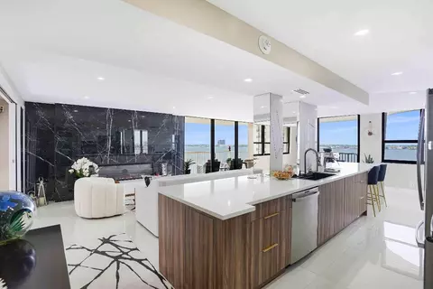 5480 N Ocean Dr #BPHC, Singer Island, FL 33404