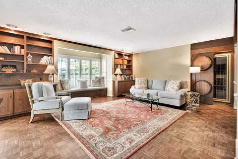 Living - 3360 SE Golf Trl, Stuart, FL 34997 photo 2 of 3