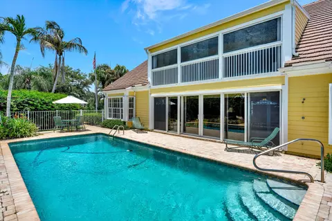 Exterior - 3360 SE Golf Trl, Stuart, FL 34997 photo 8 of 10