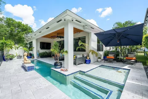 7217 Stella Ln, Lake Worth, FL 33463