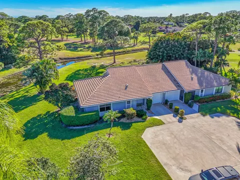 13302 Touchstone Pl, Palm Beach Gardens, FL 33418
