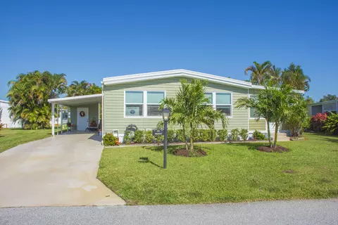 151 Sharyon Ln, Jensen Beach, FL 34957