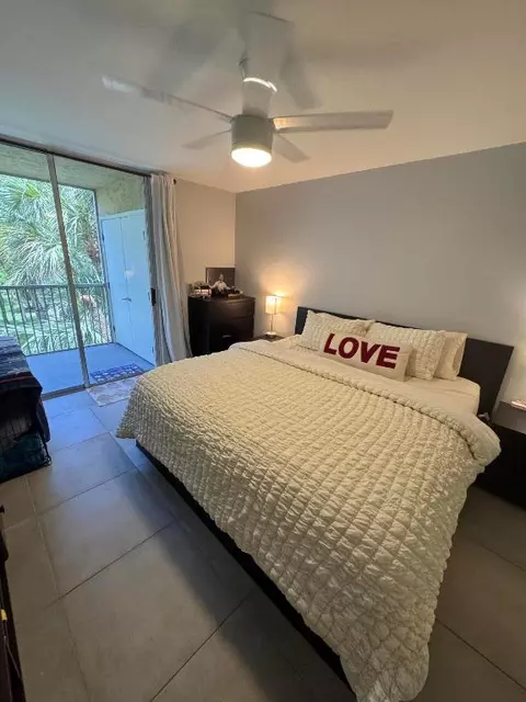 3301 NW 47th Ter #308, Lauderdale Lakes, FL 33319