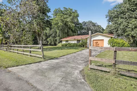 14791 SW 23rd Ct, Davie, FL 33325