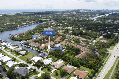 2359 Treasure Isle Dr #38, Palm Beach Gardens, FL 33410