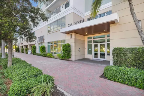 236 SE 5th Ave #301, Delray Beach, FL 33483