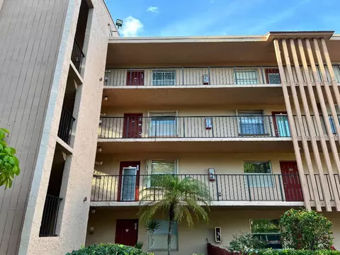 7591 NW 1st #401, Margate, FL 33063