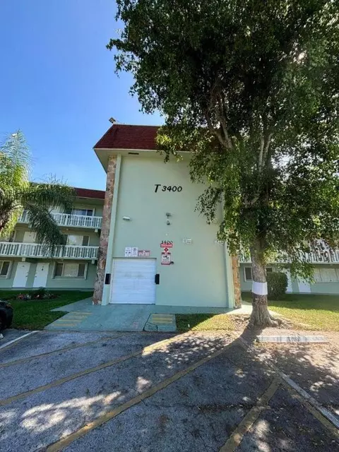 3400 Springdale Blvd #217, Palm Springs, FL 33461