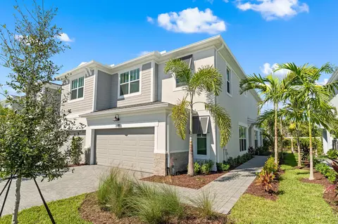 3591 NW Solange Ct, Jensen Beach, FL 34957