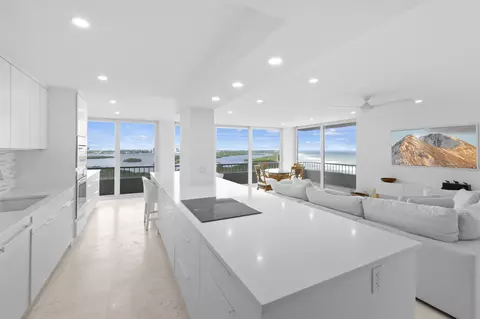 5540 N Ocean Dr #15C, Singer Island, FL 33404