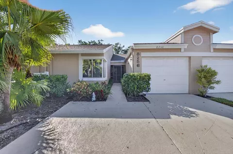 8256 Summerbreeze Ln, Boca Raton, FL 33496