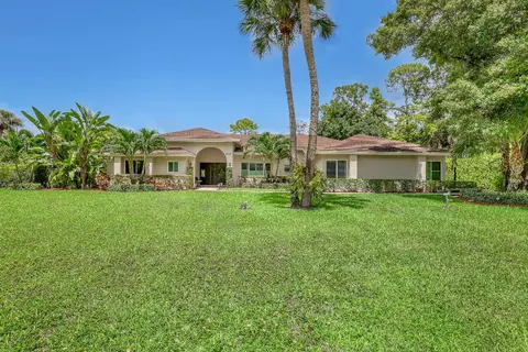 8659 Thousand Pines Cir, West Palm Beach, FL 33411