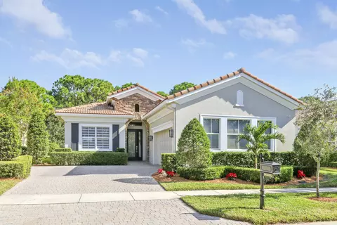 9580 SW Nuova Way, Port Saint Lucie, FL 34986