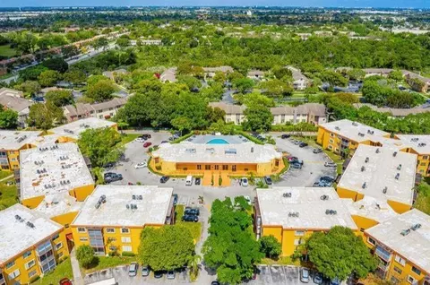 4374 NW 9th Ave #17-3B, Pompano Beach, FL 33064