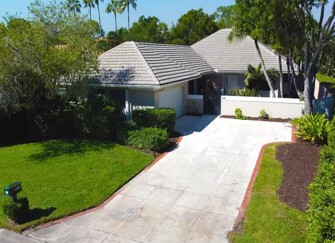 158 Coventry Pl, Palm Beach Gardens, FL 33418