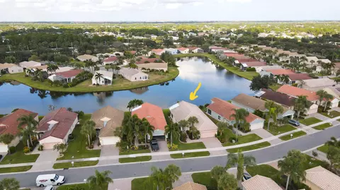 324 NW Breezy Point Loop, Port Saint Lucie, FL 34986