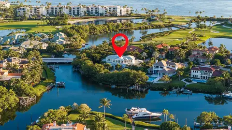 View/Area - 6968 SE Harbor Cir, Stuart, FL 34996 photo 1 of 7