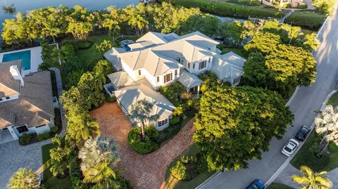View/Area - 6968 SE Harbor Cir, Stuart, FL 34996 photo 4 of 7